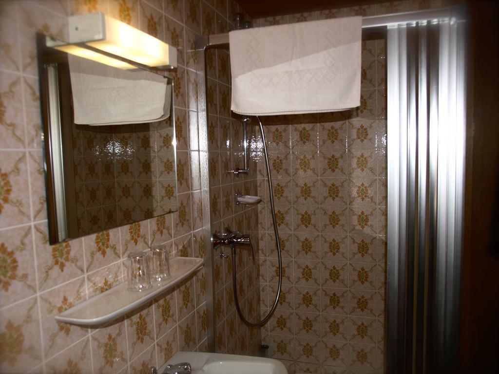 Bio&Vegi Pension Krennleiten Schönau am Königssee Zimmer foto